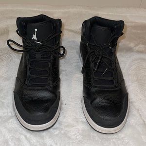 Retro Jordan’s black USED